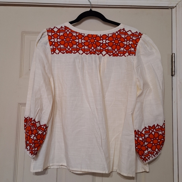 Knox Rose Peasant Top - Picture 2 of 6